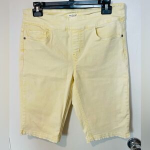 Westbound park ave fit ladies yellow denim bermudas shorts sz 10p